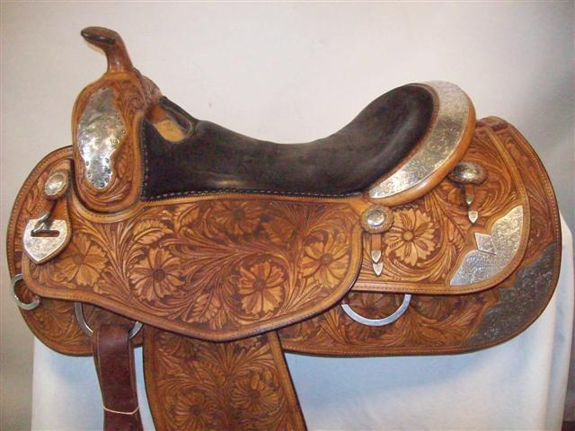 Used Saddle:- Image Number:0